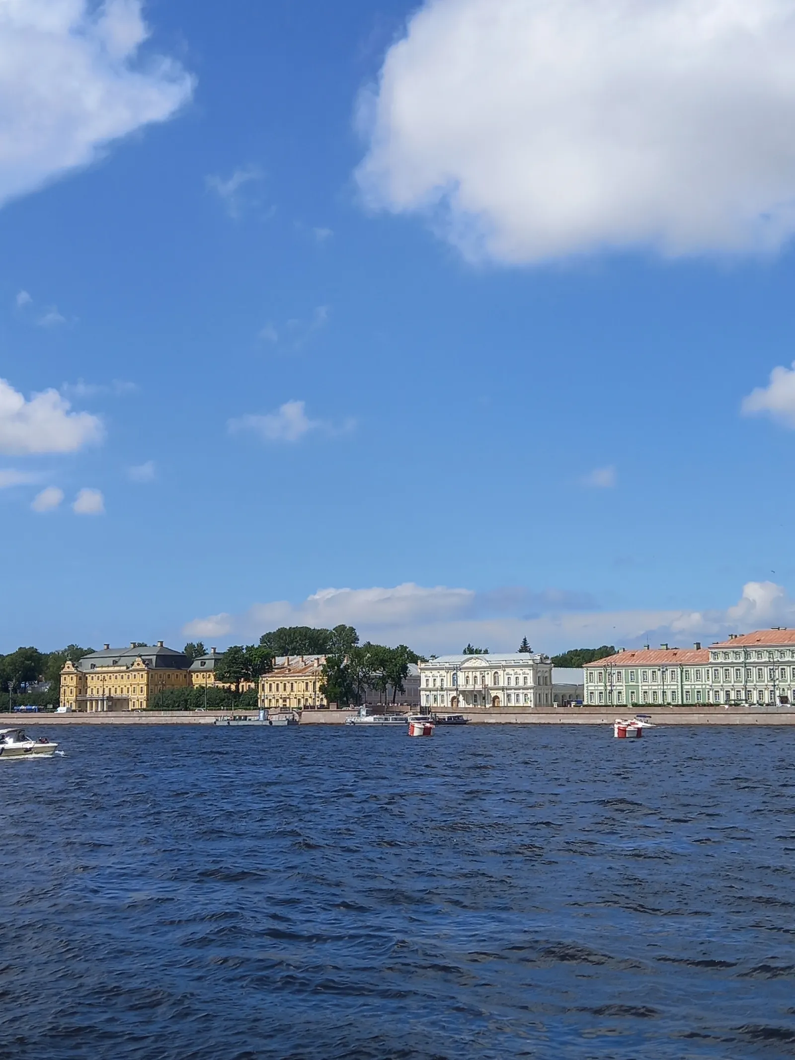 Васильевский остров — «За парадным фасадом Васильевского острова»